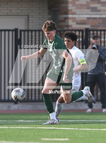 Thumbnail 3 in Servite vs. De La Salle (SoCal College Showcase) photogallery.
