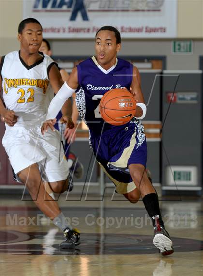 Thumbnail 2 in Diamond Bar vs. Cabrillo (MaxPreps Holiday Classic) photogallery.