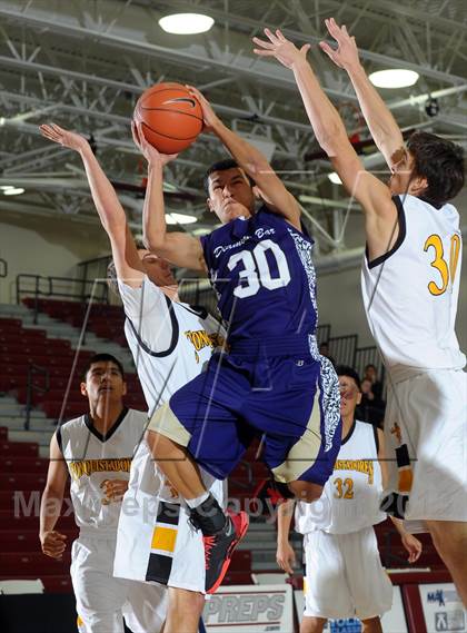 Thumbnail 2 in Diamond Bar vs. Cabrillo (MaxPreps Holiday Classic) photogallery.