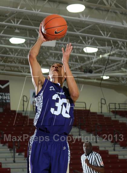 Thumbnail 3 in Diamond Bar vs. Cabrillo (MaxPreps Holiday Classic) photogallery.