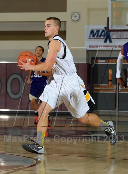 Thumbnail 1 in Diamond Bar vs. Cabrillo (MaxPreps Holiday Classic) photogallery.