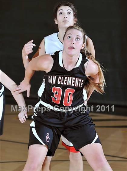 Thumbnail 3 in Hanford vs. San Clemente (OC Championships) photogallery.