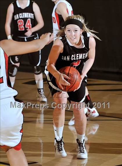 Thumbnail 1 in Hanford vs. San Clemente (OC Championships) photogallery.