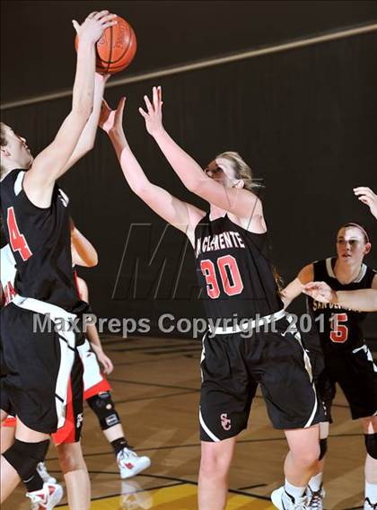 Thumbnail 2 in Hanford vs. San Clemente (OC Championships) photogallery.