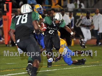 Thumbnail 1 in Northwestern vs. Central (FHSAA Playoffs) photogallery.