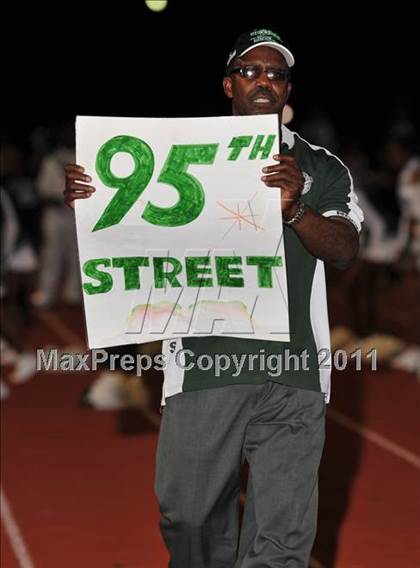 Thumbnail 1 in Northwestern vs. Central (FHSAA Playoffs) photogallery.