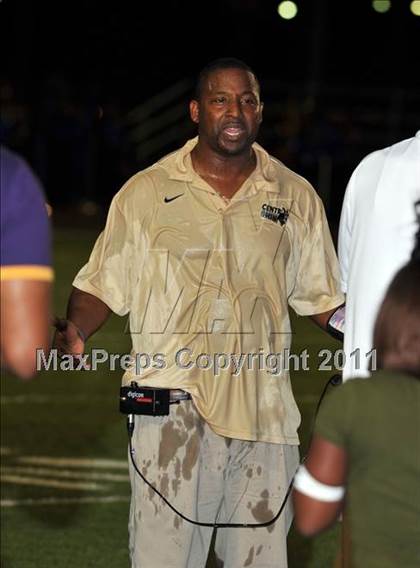 Thumbnail 3 in Northwestern vs. Central (FHSAA Playoffs) photogallery.
