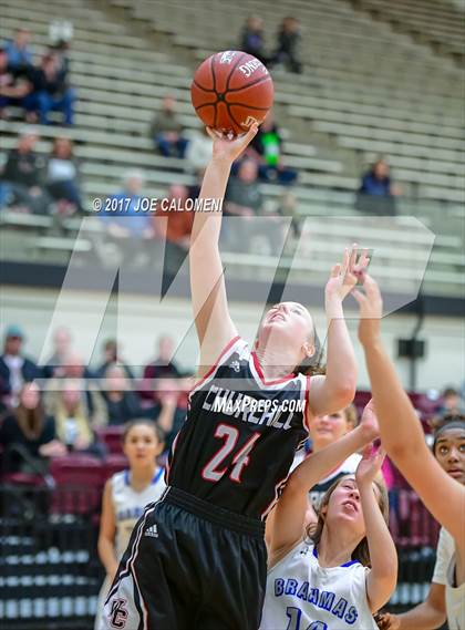 Thumbnail 2 in Churchill vs MacArthur [Douglas] photogallery.