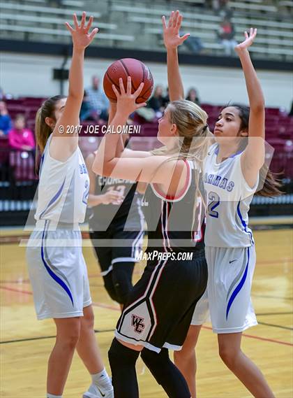 Thumbnail 3 in Churchill vs MacArthur [Douglas] photogallery.