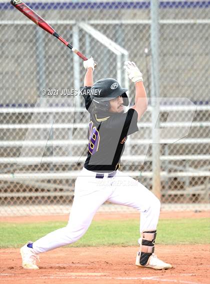 Thumbnail 3 in Durango vs Mojave photogallery.
