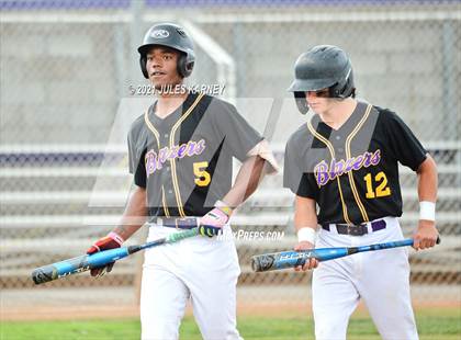 Thumbnail 3 in Durango vs Mojave photogallery.
