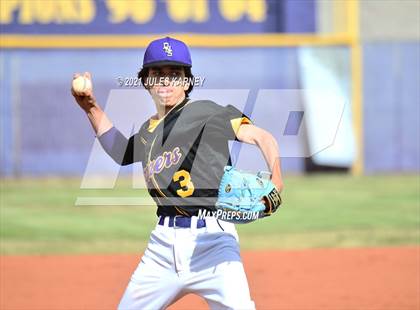 Thumbnail 2 in Durango vs Mojave photogallery.