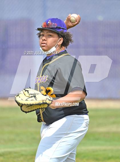 Thumbnail 2 in Durango vs Mojave photogallery.