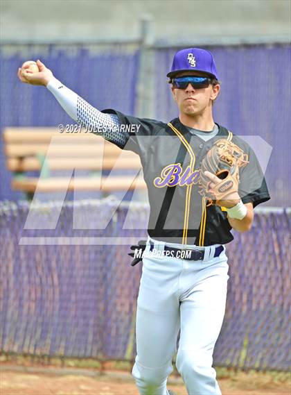 Thumbnail 1 in Durango vs Mojave photogallery.