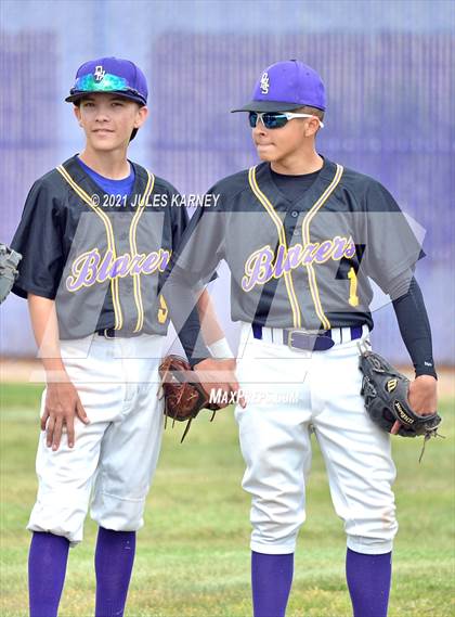 Thumbnail 1 in Durango vs Mojave photogallery.