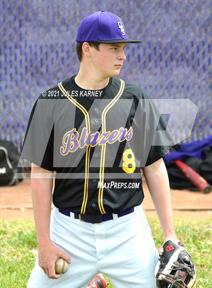 Thumbnail 3 in Durango vs Mojave photogallery.