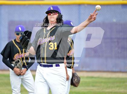 Thumbnail 3 in Durango vs Mojave photogallery.