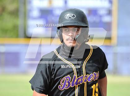 Thumbnail 2 in Durango vs Mojave photogallery.