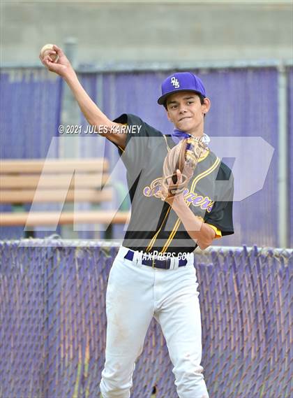 Thumbnail 1 in Durango vs Mojave photogallery.
