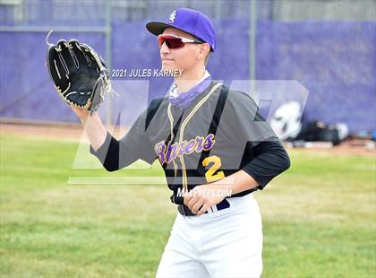 Thumbnail 3 in Durango vs Mojave photogallery.