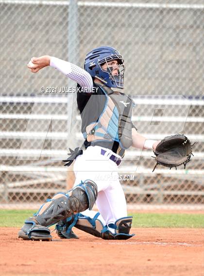 Thumbnail 1 in Durango vs Mojave photogallery.