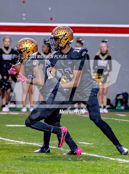 Thumbnail 3 in Shelby vs. Wallace-Rose Hill (NCHSAA 2A Final) photogallery.