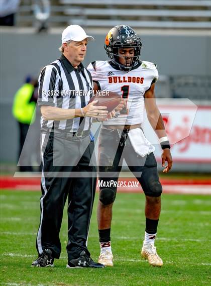 Thumbnail 3 in Shelby vs. Wallace-Rose Hill (NCHSAA 2A Final) photogallery.