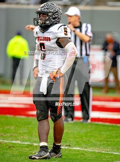 Thumbnail 2 in Shelby vs. Wallace-Rose Hill (NCHSAA 2A Final) photogallery.