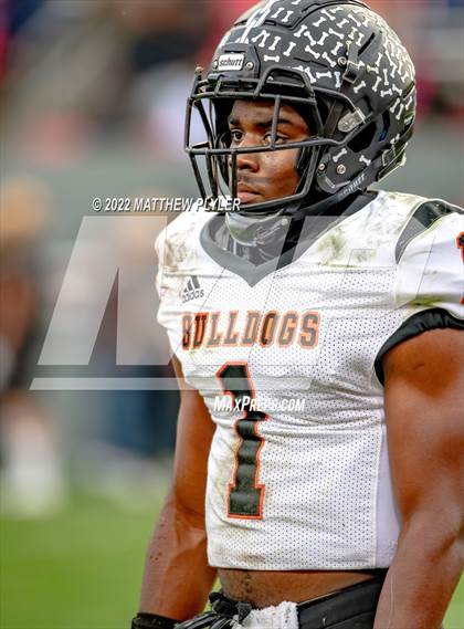 Thumbnail 2 in Shelby vs. Wallace-Rose Hill (NCHSAA 2A Final) photogallery.