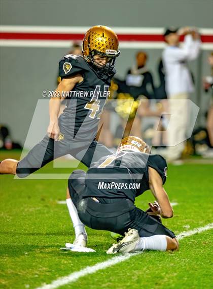 Thumbnail 2 in Shelby vs. Wallace-Rose Hill (NCHSAA 2A Final) photogallery.