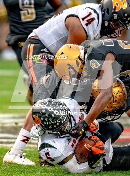 Thumbnail 3 in Shelby vs. Wallace-Rose Hill (NCHSAA 2A Final) photogallery.