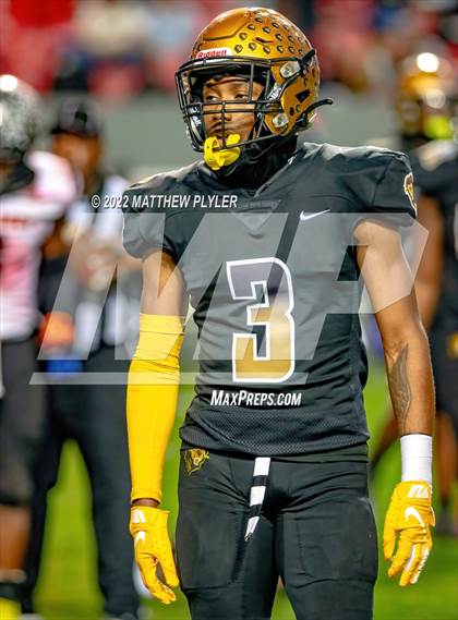 Thumbnail 1 in Shelby vs. Wallace-Rose Hill (NCHSAA 2A Final) photogallery.