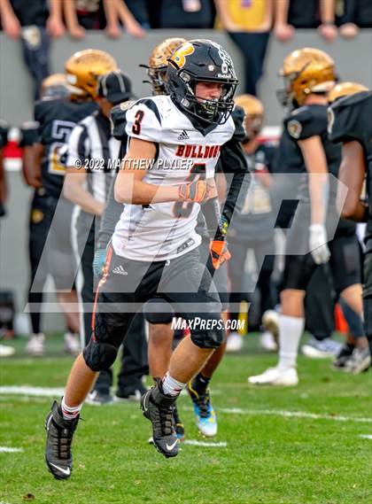 Thumbnail 1 in Shelby vs. Wallace-Rose Hill (NCHSAA 2A Final) photogallery.