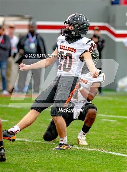 Thumbnail 3 in Shelby vs. Wallace-Rose Hill (NCHSAA 2A Final) photogallery.