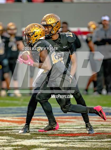 Thumbnail 2 in Shelby vs. Wallace-Rose Hill (NCHSAA 2A Final) photogallery.