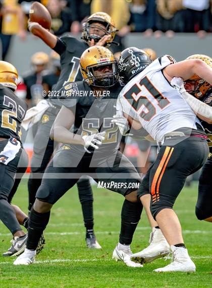 Thumbnail 2 in Shelby vs. Wallace-Rose Hill (NCHSAA 2A Final) photogallery.