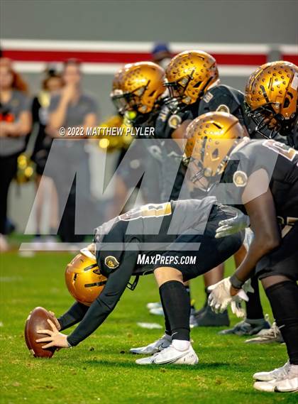 Thumbnail 2 in Shelby vs. Wallace-Rose Hill (NCHSAA 2A Final) photogallery.