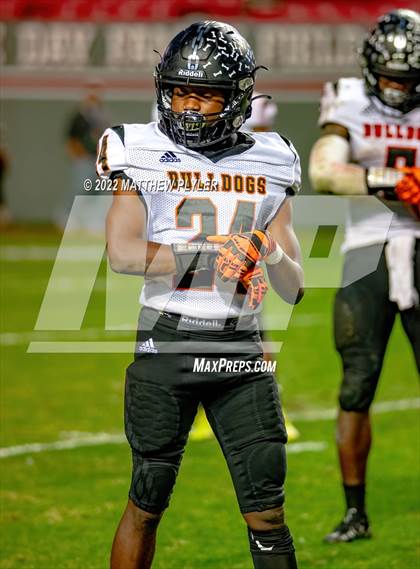 Thumbnail 1 in Shelby vs. Wallace-Rose Hill (NCHSAA 2A Final) photogallery.