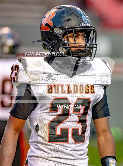 Thumbnail 1 in Shelby vs. Wallace-Rose Hill (NCHSAA 2A Final) photogallery.