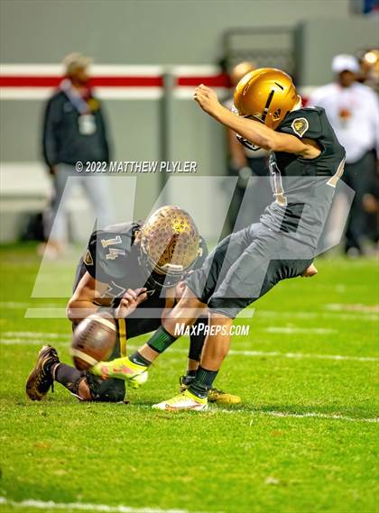 Thumbnail 1 in Shelby vs. Wallace-Rose Hill (NCHSAA 2A Final) photogallery.