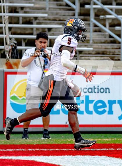 Thumbnail 2 in Shelby vs. Wallace-Rose Hill (NCHSAA 2A Final) photogallery.