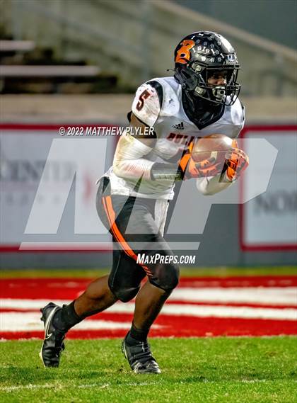 Thumbnail 1 in Shelby vs. Wallace-Rose Hill (NCHSAA 2A Final) photogallery.