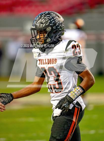 Thumbnail 3 in Shelby vs. Wallace-Rose Hill (NCHSAA 2A Final) photogallery.