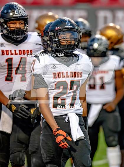 Thumbnail 2 in Shelby vs. Wallace-Rose Hill (NCHSAA 2A Final) photogallery.