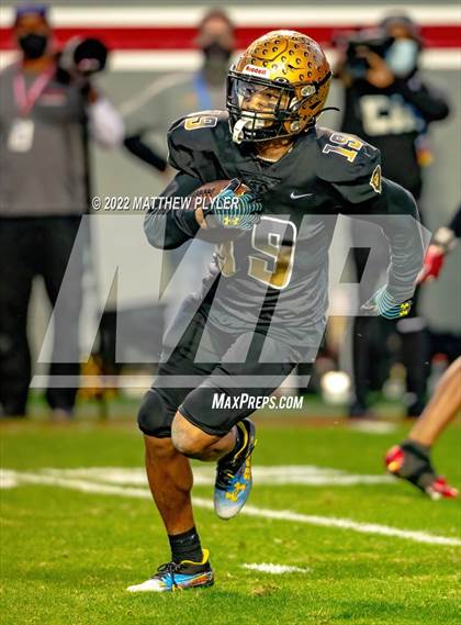 Thumbnail 2 in Shelby vs. Wallace-Rose Hill (NCHSAA 2A Final) photogallery.
