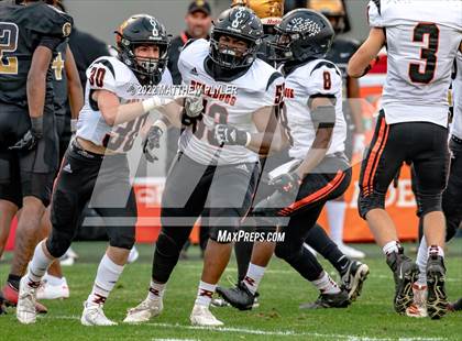 Thumbnail 3 in Shelby vs. Wallace-Rose Hill (NCHSAA 2A Final) photogallery.