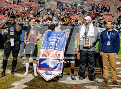 Thumbnail 3 in Shelby vs. Wallace-Rose Hill (NCHSAA 2A Final) photogallery.