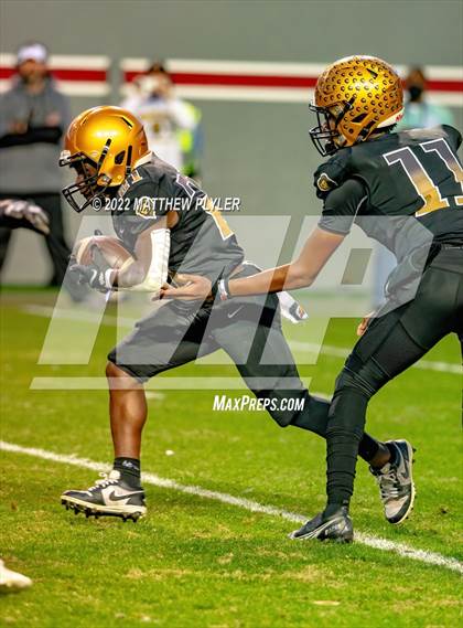 Thumbnail 2 in Shelby vs. Wallace-Rose Hill (NCHSAA 2A Final) photogallery.