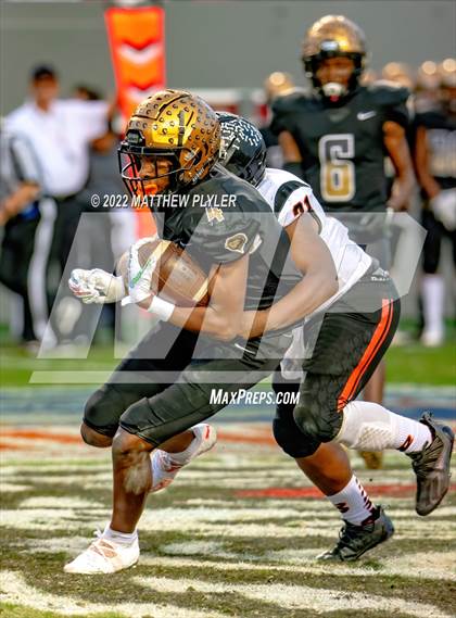 Thumbnail 2 in Shelby vs. Wallace-Rose Hill (NCHSAA 2A Final) photogallery.