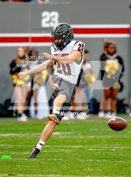 Thumbnail 3 in Shelby vs. Wallace-Rose Hill (NCHSAA 2A Final) photogallery.
